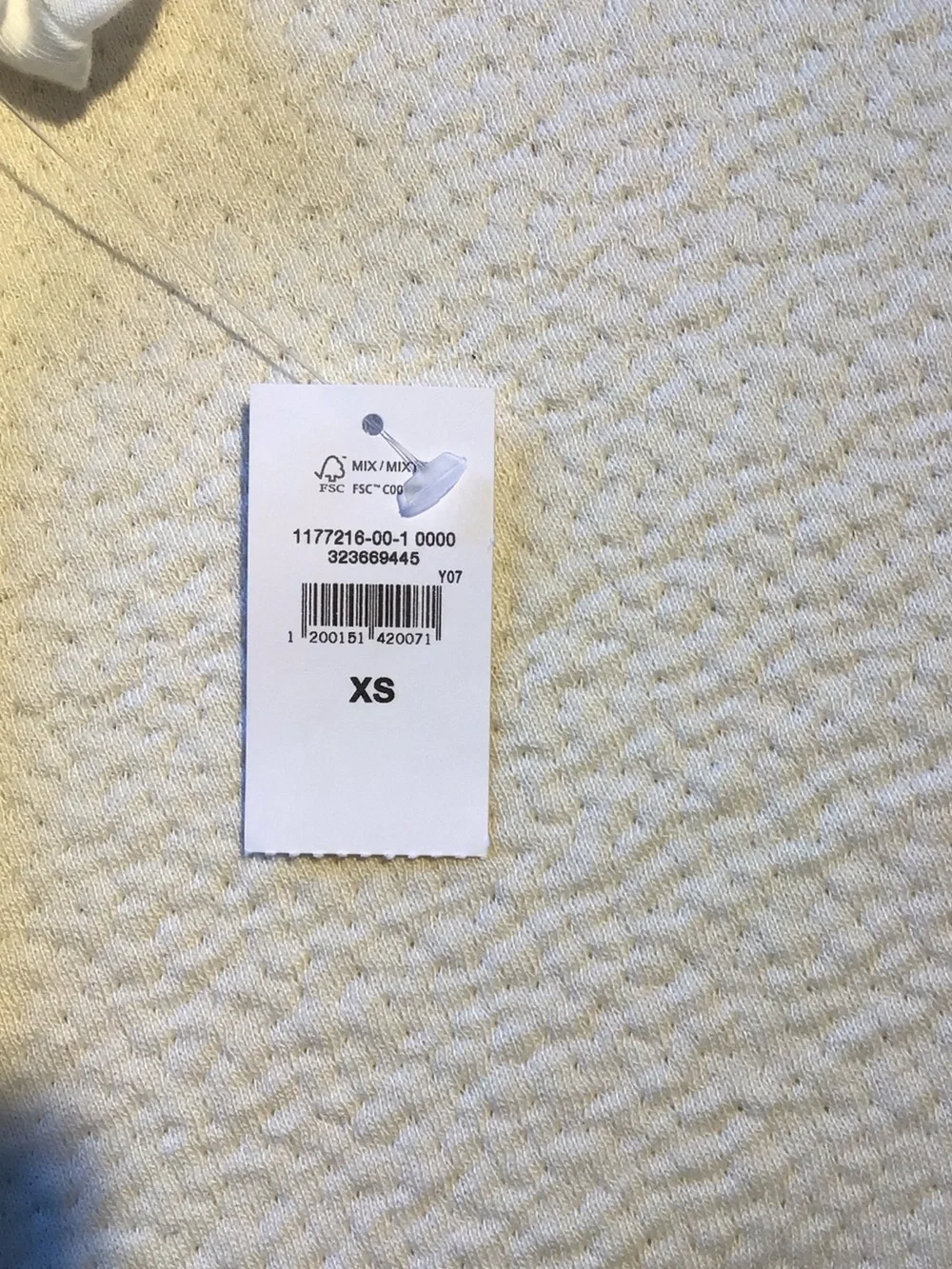 GAP LIMITED EDITION white tee